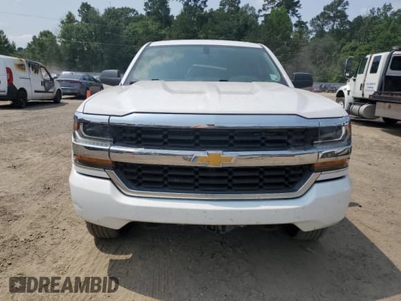 ✅ 2018 Chevrolet Silverado 1500 Work Truck • VIN: 1GCPCNEC3JF189408 • Lot: 59540715. Listed on Copart with 140,928 mi. Free auction sales archive from the USA and detailed vehicle history report at DreamBid. Image 5.