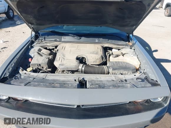 ✅ 2017 Dodge Challenger GT • VIN: 2C3CDZGG1HH543104 • Lot: 43501439. Wystawiony na IAAI z przebiegiem 76 510 mil. Bezpłatny archiwum sprzedaży aukcyjnych z USA i szczegółowy raport historii pojazdu na DreamBid. Zdjęcie 10.