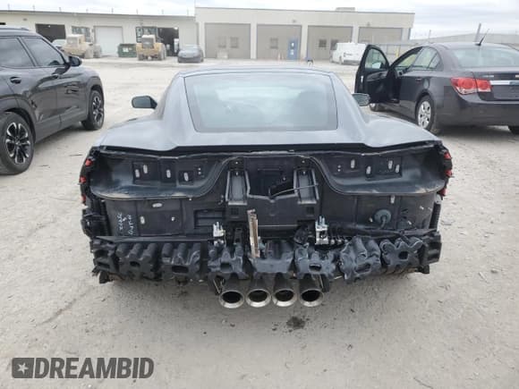 ✅ 2014 Chevrolet Corvette Z51 3LT • VIN: 1G1YM2D77E5106183 • Lot: 84393234. Listed on Copart with 19,986 mi. Free auction sales archive from the USA and detailed vehicle history report at DreamBid. Image 6.