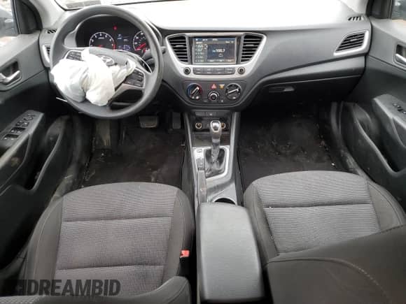 2021 Hyundai Accent SE z VIN 3KPC24A66ME134249, wystawiony jako Copart lot #40795574 z przebiegiem 61 554 mil mil oraz . Historia ofert i sprzedaży dostępna na DreamBid. Obrazek 8.