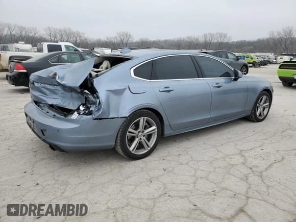 ✅ 2019 Volvo S90 Momentum • VIN: LVY102AK1KP083540 • Lot: 86260494. Wystawiony na Copart z przebiegiem 64 442 mil. Bezpłatny archiwum sprzedaży aukcyjnych z USA i szczegółowy raport historii pojazdu na DreamBid. Zdjęcie 3.