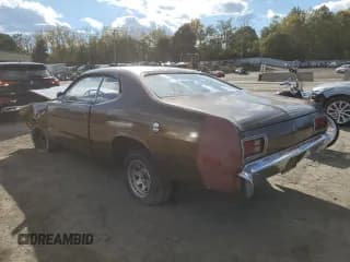 ✅ 1973 Plymouth Valiant • VIN: VL29G3B227366 • Lot: 74797124. Wystawiony na Copart z przebiegiem 87 122 mil. Bezpłatny archiwum sprzedaży aukcyjnych z USA i szczegółowy raport historii pojazdu na DreamBid. Zdjęcie 2.