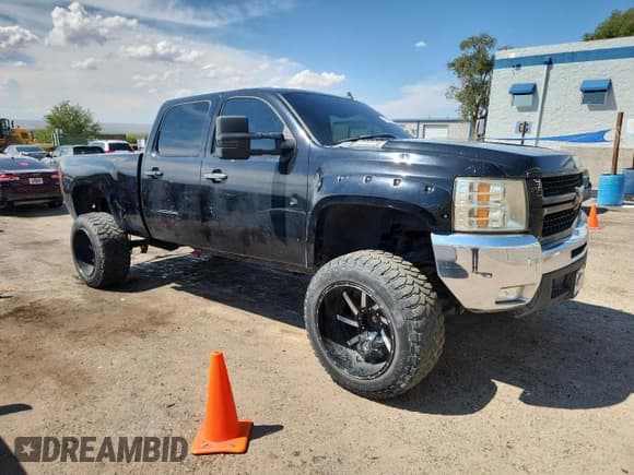 ✅ 2007 Chevrolet Silverado 2500HD 1LT • VIN: 1GCHK23667F540498 • Лот: 70387025. Опубликован ранее на Copart с пробегом 288 860 миль. Бесплатный доступ к архиву аукционных продаж из США и подробный отчёт об истории автомобиля на DreamBid. Изображение 4.