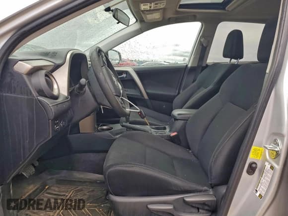 ✅ 2015 Toyota RAV4 XLE • VIN: 2T3WFREV5FW206730 • Лот: 93739485. Опубликован ранее на Copart с пробегом 155 966 миль. Бесплатный доступ к архиву аукционных продаж из США и подробный отчёт об истории автомобиля на DreamBid. Изображение 7.