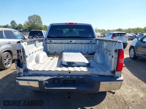 ✅ 2012 Chevrolet Silverado 1500 LT • VIN: 1GCRKSE72CZ130557 • Lot: 43447245. Listed on IAAI with 139,231 mi. Free auction sales archive from the USA and detailed vehicle history report at DreamBid. Image 17.