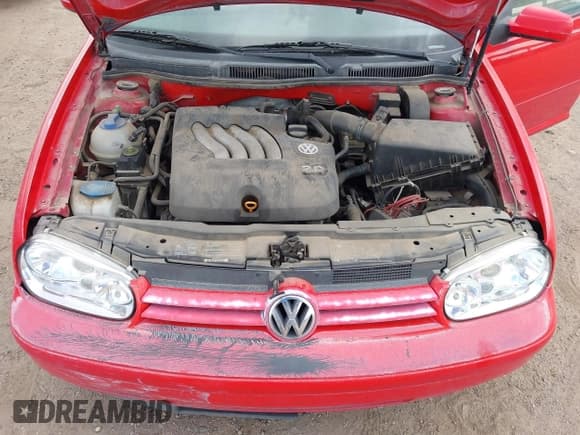 ✅ 2001 Volkswagen Golf • VIN: 9BWGS61J014030375 • Lot: 42805030. Listed on IAAI with 169,664 mi. Free auction sales archive from the USA and detailed vehicle history report at DreamBid. Image 10.