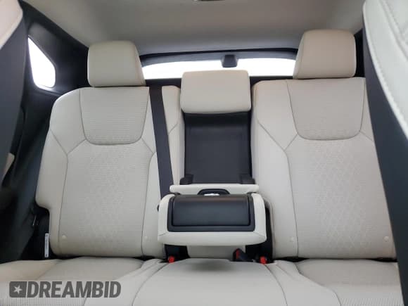 ✅ 2023 Lexus RX 350 • VIN: 2T2BAMBA9PC021623 • Лот: 42359105. Опубликован ранее на Copart с пробегом 7 763 миль. Бесплатный доступ к архиву аукционных продаж из США и подробный отчёт об истории автомобиля на DreamBid. Изображение 10.