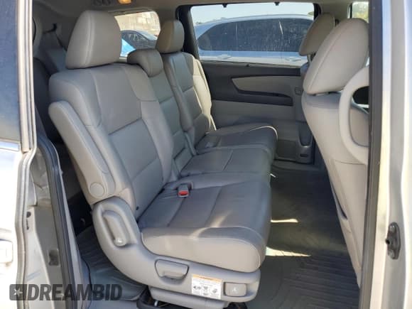 ✅ 2012 Honda Odyssey EX-L • VIN: 5FNRL5H65CB044702 • Lot: 83770185. Wystawiony na Copart z przebiegiem 143 727 mil. Bezpłatny archiwum sprzedaży aukcyjnych z USA i szczegółowy raport historii pojazdu na DreamBid. Zdjęcie 11.