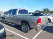 2005 Dodge 1500 SLT с VIN 1D7HA18N95J613036, выставлен на аукционе IAAI как лот 43498658 с пробегом 241 053 миль миль и . История ставок и продаж доступна на DreamBid. Изображение 3.