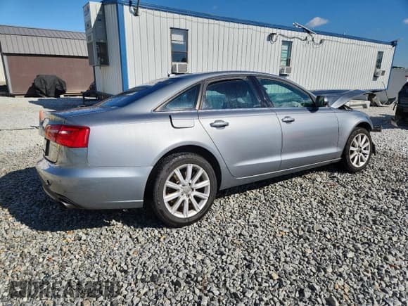✅ 2014 Audi A6 Premium Plus • VIN: WAUGFAFC7EN037476 • Лот: 90705755. Опубликован ранее на Copart с пробегом 155 400 миль. Бесплатный доступ к архиву аукционных продаж из США и подробный отчёт об истории автомобиля на DreamBid. Изображение 3.