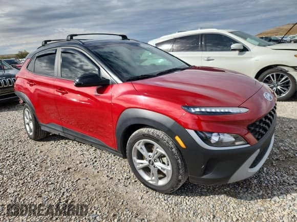 ✅ 2022 Hyundai Kona SEL • VIN: KM8K6CAB1NU881313 • Лот: 86265475. Опубликован ранее на Copart с пробегом 66 016 миль. Бесплатный доступ к архиву аукционных продаж из США и подробный отчёт об истории автомобиля на DreamBid. Изображение 4.