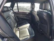 ✅ 2012 BMW X5 50i • VIN: 5UXZV8C57CL425537 • Lot: 43206340. Wystawiony na IAAI z przebiegiem 158 281 mil. Bezpłatny archiwum sprzedaży aukcyjnych z USA i szczegółowy raport historii pojazdu na DreamBid. Zdjęcie 8.