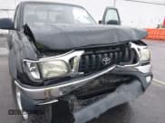 ✅ 2004 Toyota Tacoma • VIN: 5TEWN72N84Z457125 • Lot: 42297817. Wystawiony na IAAI z przebiegiem 218 336 mil. Bezpłatny archiwum sprzedaży aukcyjnych z USA i szczegółowy raport historii pojazdu na DreamBid. Zdjęcie 6.