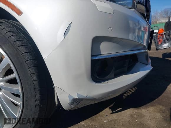 ✅ 2015 BMW 3 Series 328i Gran Turismo xDrive • VIN: WBA3X5C51FD560749 • Лот: 43815474. Опубликован ранее на IAAI с пробегом 77 072 миль. Бесплатный доступ к архиву аукционных продаж из США и подробный отчёт об истории автомобиля на DreamBid. Изображение 18.