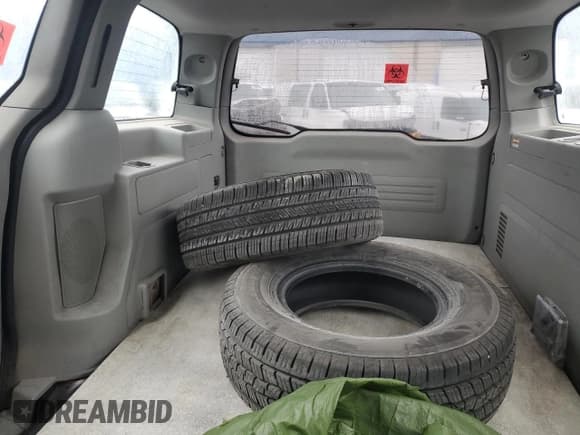 ✅ 2007 Ford Freestar Cargo • VIN: 2FTZA54627BA18587 • Lot: 84150524. Wystawiony na Copart z przebiegiem 162 761 mil. Bezpłatny archiwum sprzedaży aukcyjnych z USA i szczegółowy raport historii pojazdu na DreamBid. Zdjęcie 10.