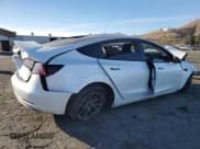 ✅ 2023 Tesla Model 3 • VIN: 5YJ3E1EA0PF691161 • Lot: 42307895. Wystawiony na Copart z przebiegiem 29 952 mil. Bezpłatny archiwum sprzedaży aukcyjnych z USA i szczegółowy raport historii pojazdu na DreamBid. Zdjęcie 3.