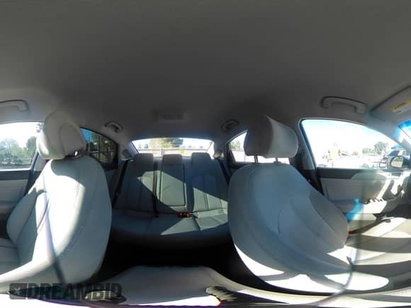 ✅ 2017 Hyundai Sonata • VIN: KMHE14L26HA074323 • Lot: 43610223. Wystawiony na IAAI z przebiegiem 160 950 mil mil. Skorzystaj z bezpłatnego archiwum sprzedaży aukcyjnych z USA i zobacz szczegółowy raport historii pojazdu na DreamBid. Zdjęcie 18.