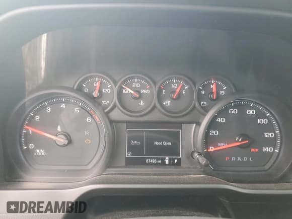 ✅ 2019 Chevrolet Silverado 1500 Work Truck • VIN: 3GCNWAEH4KG164326 • Lot: 82067145. Wystawiony na Copart z przebiegiem 67 496 mil. Bezpłatny archiwum sprzedaży aukcyjnych z USA i szczegółowy raport historii pojazdu na DreamBid. Zdjęcie 9.