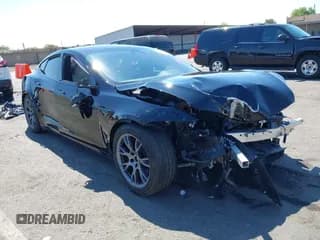 ✅ 2022 Tesla Model S • VIN: 5YJSA1E52NF458650 • Lot: 42758174. Wystawiony na IAAI z przebiegiem Nie podano. Bezpłatny archiwum sprzedaży aukcyjnych z USA i szczegółowy raport historii pojazdu na DreamBid. Zdjęcie 1.