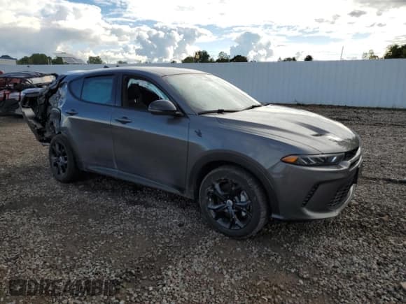 ✅ 2024 Dodge Hornet R/T Plus • VIN: ZACPDFDW7R3A09359 • Lot: 70274025. Listed on Copart with 29,409 mi. Free auction sales archive from the USA and detailed vehicle history report at DreamBid. Image 4.