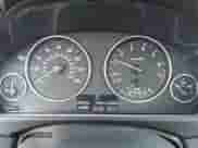 2014 BMW 3 Series 328i с VIN WBA3C1C57EK107752, выставлен на аукционе IAAI как лот 43295470 с пробегом 107 767 миль миль и . История ставок и продаж доступна на DreamBid. Изображение 7.