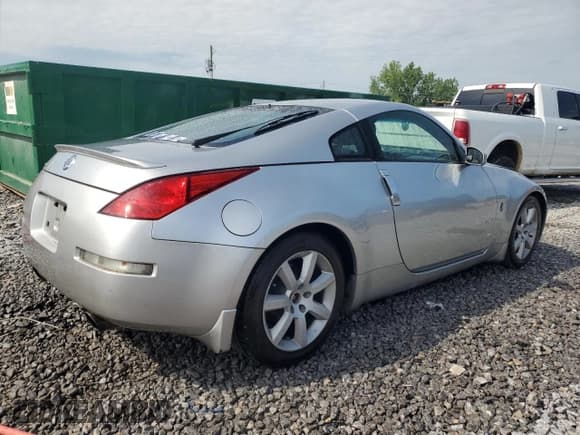 ✅ 2004 Nissan 350Z Touring • VIN: JN1AZ34E84M154507 • Lot: 61957815. Wystawiony na Copart z przebiegiem 175 248 mil. Bezpłatny archiwum sprzedaży aukcyjnych z USA i szczegółowy raport historii pojazdu na DreamBid. Zdjęcie 3.