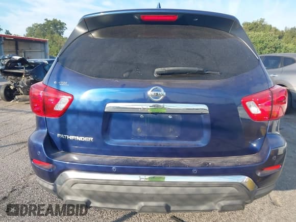 ✅ 2019 Nissan Pathfinder SV • VIN: 5N1DR2MN1KC615100 • Лот: 43330755. Опубликован ранее на IAAI с пробегом 96 118 миль. Бесплатный доступ к архиву аукционных продаж из США и подробный отчёт об истории автомобиля на DreamBid. Изображение 16.