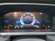 ✅ 2025 Volkswagen Taos SE Black • VIN: 3VV3C7B22SM039105 • Lot: 68576585. Wystawiony na Copart z przebiegiem 1 165 mil. Bezpłatny archiwum sprzedaży aukcyjnych z USA i szczegółowy raport historii pojazdu na DreamBid. Zdjęcie 9.