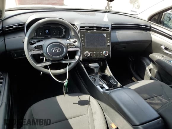 ✅ 2023 Hyundai Tucson SE • VIN: 5NMJA3AE6PH173481 • Lot: 74265554. Wystawiony na Copart z przebiegiem 25 253 mil. Bezpłatny archiwum sprzedaży aukcyjnych z USA i szczegółowy raport historii pojazdu na DreamBid. Zdjęcie 8.