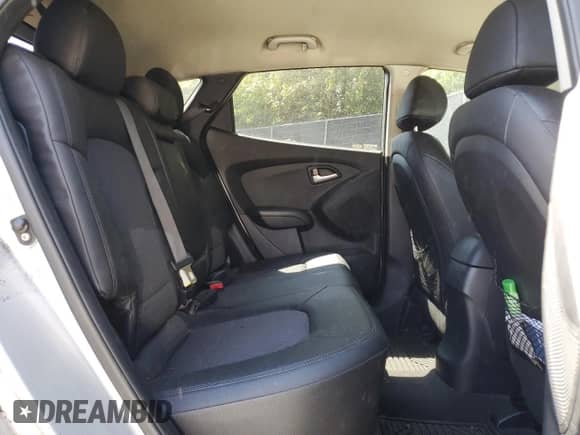 2013 Hyundai Tucson GLS z VIN KM8JU3AC8DU550995, wystawiony jako Copart lot #70293494 z przebiegiem 175 354 mil mil oraz Szkoda całkowita • Salvage title. Historia ofert i sprzedaży dostępna na DreamBid. Obrazek 11.