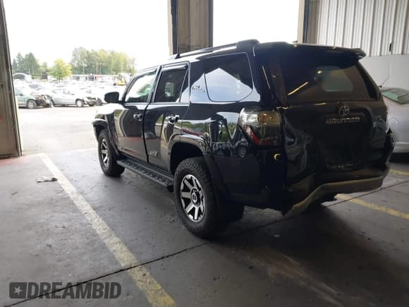 ✅ 2022 Toyota 4Runner TRD Off Road Premium • VIN: JTERU5JR5N6007404 • Лот: 43422147. Опубликован ранее на IAAI с пробегом 83 156 миль. Бесплатный доступ к архиву аукционных продаж из США и подробный отчёт об истории автомобиля на DreamBid. Изображение 3.