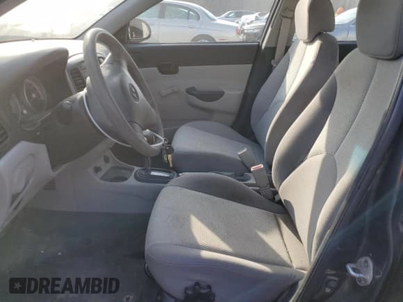 ✅ 2009 Hyundai Accent Auto GLS • VIN: KMHCN46C39U320809 • Лот: 85928484. Опубликован ранее на Copart с пробегом 119 442 миль. Бесплатный доступ к архиву аукционных продаж из США и подробный отчёт об истории автомобиля на DreamBid. Изображение 7.