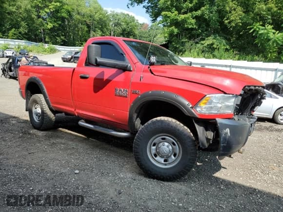 ✅ 2016 Ram 2500 Tradesman • VIN: 3C6MR5AJ3GG332796 • Lot: 65902665. Wystawiony na Copart z przebiegiem 53 876 mil. Bezpłatny archiwum sprzedaży aukcyjnych z USA i szczegółowy raport historii pojazdu na DreamBid. Zdjęcie 4.
