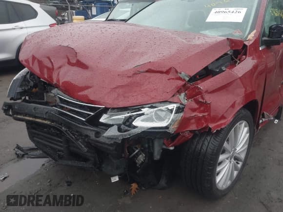 ✅ 2016 Volkswagen Jetta SEL • VIN: 3VWL17AJ4GM319755 • Лот: 40965426. Опубликован ранее на IAAI с пробегом 71 014 миль. Бесплатный доступ к архиву аукционных продаж из США и подробный отчёт об истории автомобиля на DreamBid. Изображение 6.