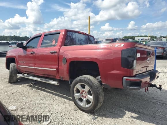 ✅ 2018 Chevrolet Silverado 1500 LTZ • VIN: 3GCUKSECXJG241944 • Lot: 67420415. Wystawiony na Copart z przebiegiem 61 974 mil. Bezpłatny archiwum sprzedaży aukcyjnych z USA i szczegółowy raport historii pojazdu na DreamBid. Zdjęcie 2.