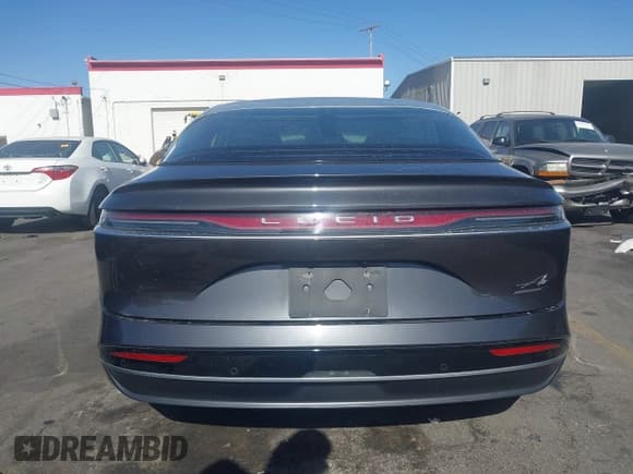 ✅ 2022 Lucid Air Grand Touring • VIN: 50EA1GBA8NA003760 • Lot: 42833070. Listed on IAAI with 32,533 mi. Free auction sales archive from the USA and detailed vehicle history report at DreamBid. Image 17.