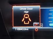 ✅ 2015 Ford Expedition XLT • VIN: 1FMJU1HT2FEF36520 • Lot: 40976990. Wystawiony na IAAI z przebiegiem 118 843 mil. Bezpłatny archiwum sprzedaży aukcyjnych z USA i szczegółowy raport historii pojazdu na DreamBid. Zdjęcie 15.