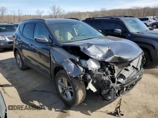 ✅ 2018 Hyundai Santa Fe 2.4L • VIN: 5XYZUDLB6JG531943 • Лот: 43722593. Опубликован ранее на Copart с пробегом 57 946 миль. Бесплатный доступ к архиву аукционных продаж из США и подробный отчёт об истории автомобиля на DreamBid. Изображение 4.