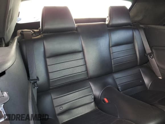 ✅ 2014 Ford Mustang Premium • VIN: 1ZVBP8EM2E5295009 • Lot: 91330795. Listed on Copart with 151,225 mi. Free auction sales archive from the USA and detailed vehicle history report at DreamBid. Image 10.