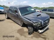 ✅ 2010 Toyota Tacoma • VIN: 5TEMU4FN7AZ680187 • Lot: 61828295. Listed on Copart with 240,661 mi. Free auction sales archive from the USA and detailed vehicle history report at DreamBid. Image 4.