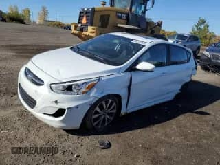 ✅ 2015 Hyundai Accent Sport • VIN: KMHCU5AE5FU198161 • Лот: 84210005. Опубликован ранее на Copart с пробегом 70 703 миль. Бесплатный доступ к архиву аукционных продаж из США и подробный отчёт об истории автомобиля на DreamBid. Изображение 1.