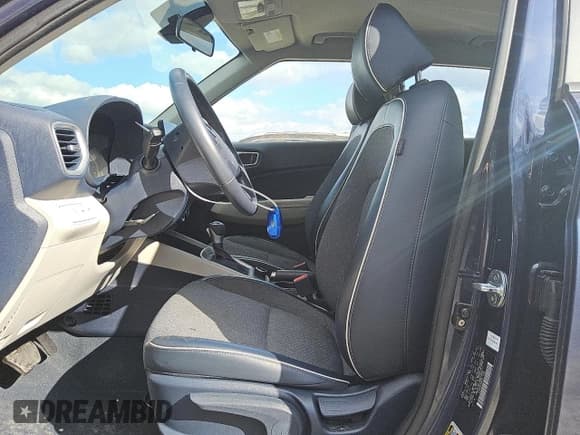 ✅ 2021 Hyundai Venue SEL • VIN: KMHRC8A38MU088277 • Lot: 89126655. Listed on Copart with 72,392 mi. Free auction sales archive from the USA and detailed vehicle history report at DreamBid. Image 7.