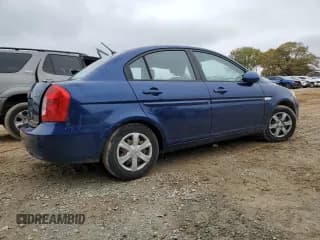 ✅ 2007 Hyundai Accent GLS • VIN: KMHCN46C27U131954 • Лот: 50975695. Опубликован ранее на Copart с пробегом 152 589 миль. Бесплатный доступ к архиву аукционных продаж из США и подробный отчёт об истории автомобиля на DreamBid. Изображение 3.