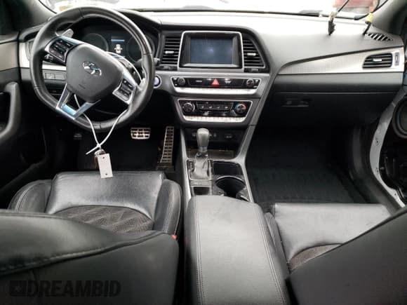 ✅ 2018 Hyundai Sonata Limited • VIN: 5NPE34AF5JH628227 • Lot: 70349982. Listed on Copart with 73,678 mi. Free auction sales archive from the USA and detailed vehicle history report at DreamBid. Image 8.