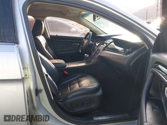 ✅ 2010 Ford Taurus Limited • VIN: 1FAHP2FW2AG165309 • Лот: 43720146. Опубликован ранее на IAAI с пробегом 161 498 миль. Бесплатный доступ к архиву аукционных продаж из США и подробный отчёт об истории автомобиля на DreamBid. Изображение 5.