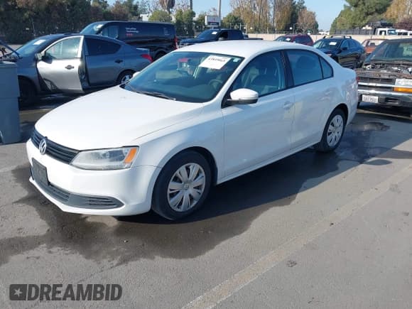 ✅ 2011 Volkswagen Jetta SE • VIN: 3VWDZ7AJ1BM048465 • Lot: 43849065. Listed on IAAI with 159,333 mi. Free auction sales archive from the USA and detailed vehicle history report at DreamBid. Image 2.