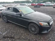 ✅ 2020 Mercedes-Benz C 300 • VIN: WDDWF8EB8LR561957 • Lot: 42695368. Wystawiony na IAAI z przebiegiem 81 466 mil. Bezpłatny archiwum sprzedaży aukcyjnych z USA i szczegółowy raport historii pojazdu na DreamBid. Zdjęcie 1.