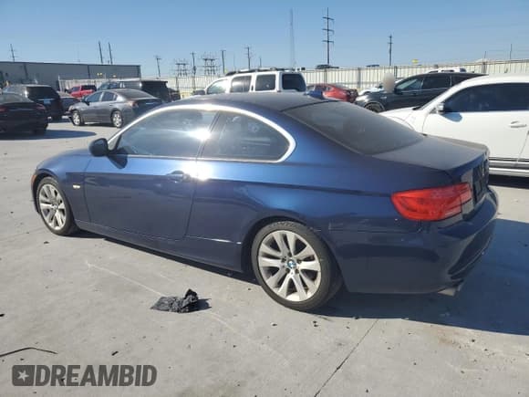 ✅ 2011 BMW 3 Series 328i • VIN: WBAKE5C51BE573684 • Lot: 87051275. Listed on Copart with 146,599 mi. Free auction sales archive from the USA and detailed vehicle history report at DreamBid. Image 2.