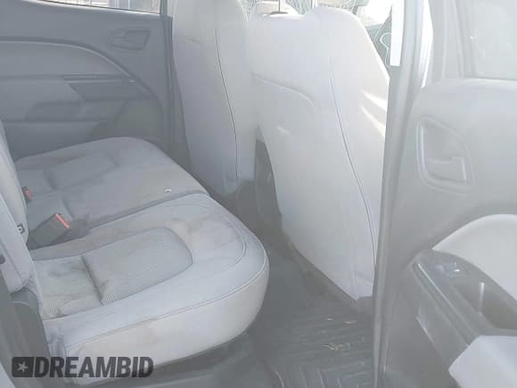 ✅ 2018 Chevrolet Colorado 2WD Work Truck • VIN: 1GCGSBEA6J1237688 • Lot: 41478016. Listed on IAAI with 58,053 mi. Free auction sales archive from the USA and detailed vehicle history report at DreamBid. Image 8.