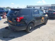✅ 2017 Ford Police Interceptor Utility • VIN: 1FM5K8AT8HGE30624 • Лот: 43297081. Опубликован ранее на IAAI с пробегом 149 664 миль. Бесплатный доступ к архиву аукционных продаж из США и подробный отчёт об истории автомобиля на DreamBid. Изображение 4.